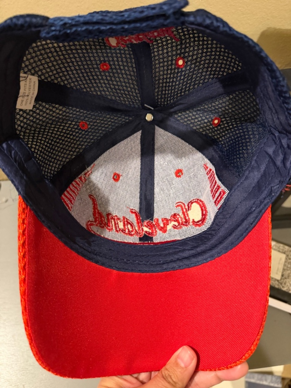 Cleveland Script Mesh Snapback Hat – NWT - Picture 6 of 6
